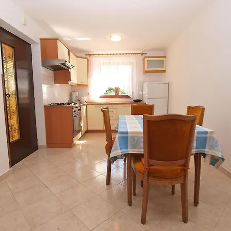 Apartment Fuer 4 Personen Ca 58 Qm In Banjole, Istrien Istrische Riviera Banjole